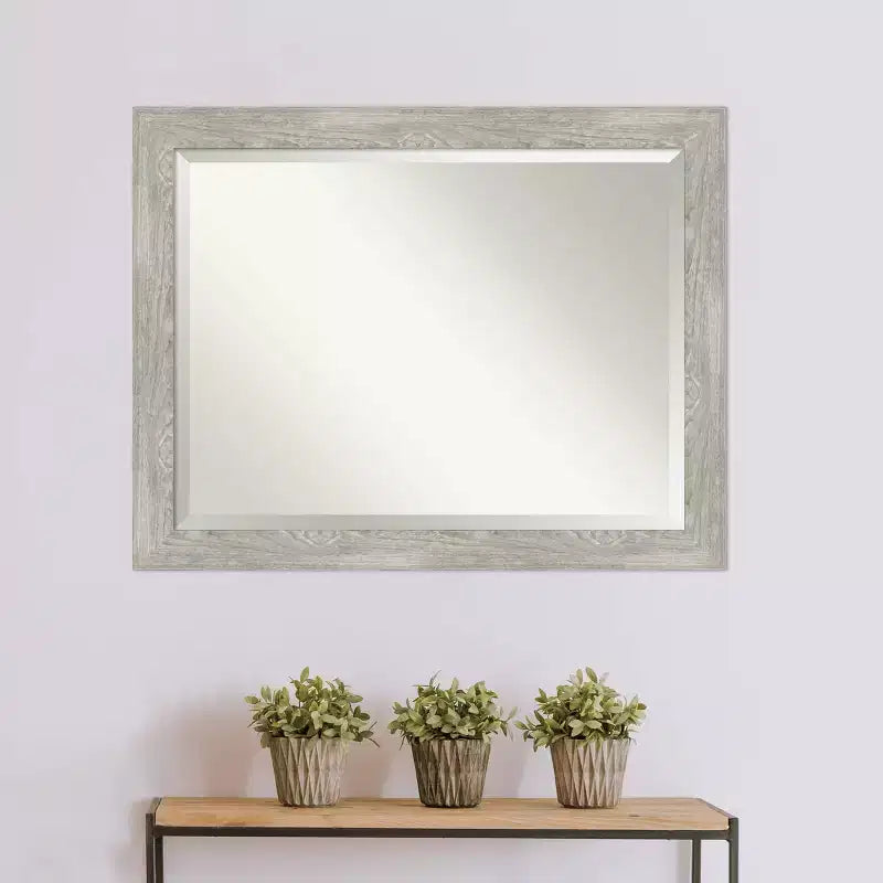 Miroir mural de salle de bain encadré gris colombe de 46 po x 36 po – Amanti Art : Rectangle moderne, cadre en bois, montage mural