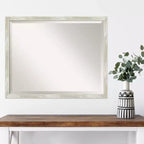 Miroir mural étroit encadré en métal craquelé argenté 30" x 24" - Amanti Art : Biseauté, Cadre en polystyrène, Aucun assemblage requis