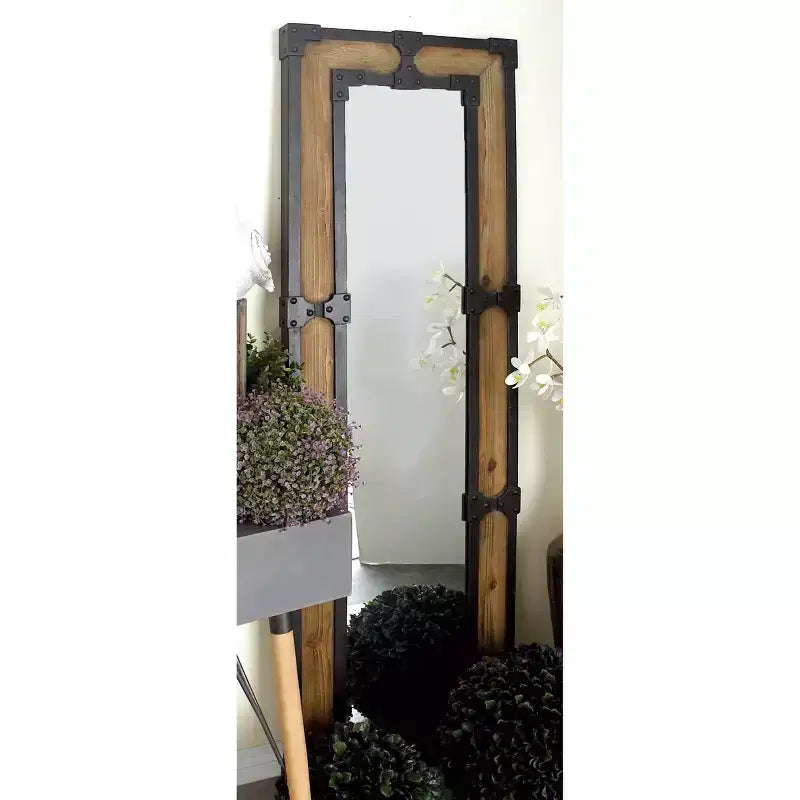 Miroir sur pied en bois rustique marron - Olivia & May : sur pied, décoratif, en bois orné, aucun assemblage requis