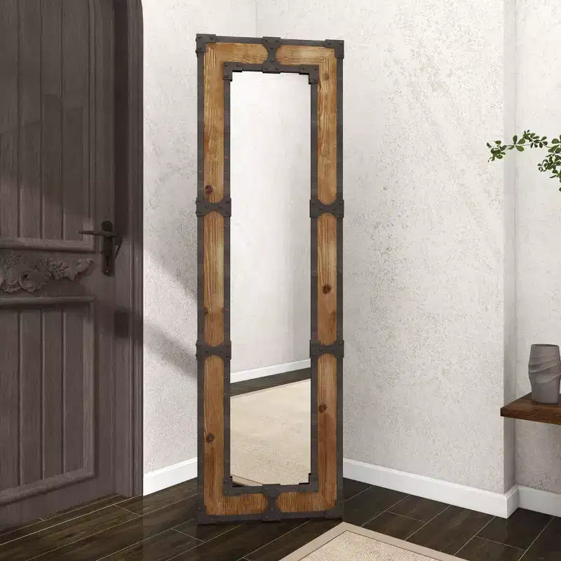 Miroir sur pied en bois rustique marron - Olivia & May : sur pied, décoratif, en bois orné, aucun assemblage requis