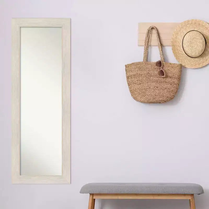 Miroir pleine longueur de 48,26 cm x 134,62 cm avec cadre en bois dur blanc à suspendre à la porte - Amanti Art : À suspendre à la porte, Corps, Aucun assemblage requis