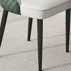 Chaise de salle à manger en similicuir avec haut dossier et accoudoirs inclinés