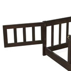 Lit de sol MAYEERTY Queen avec clôture, porte, barrières de lit en bois d'hévéa marron