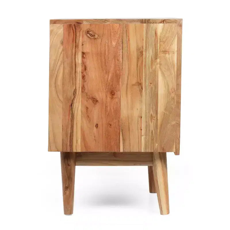 Table de chevet bohème faite main en bois d'acacia Luttrell de GDFStudio