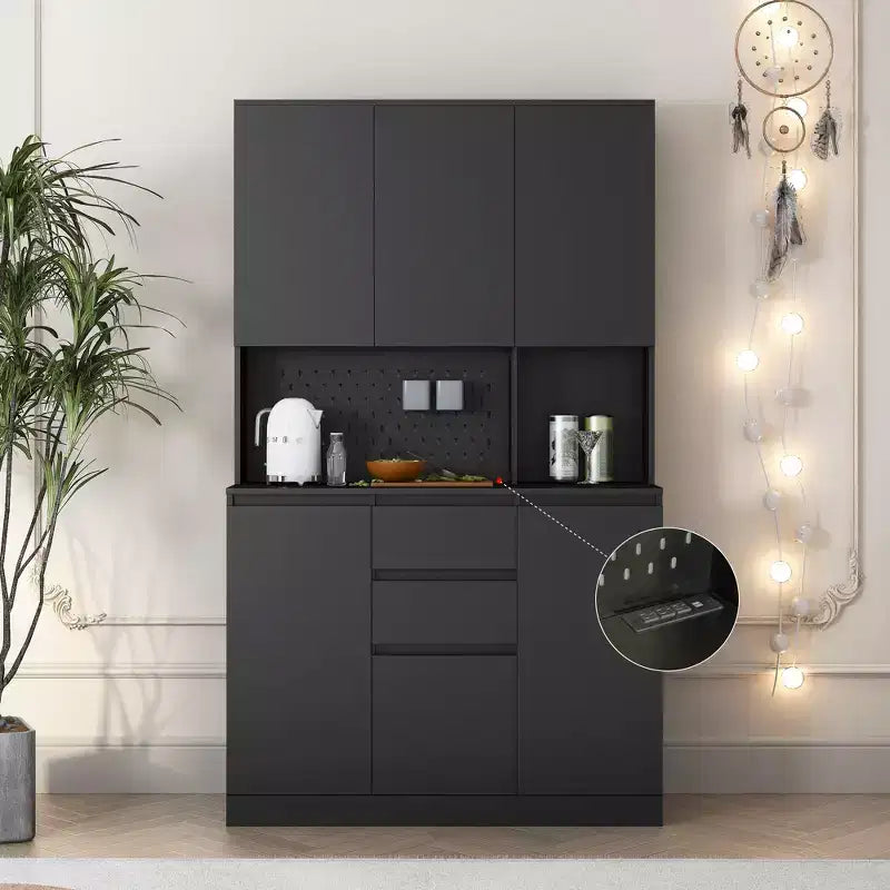 Meuble de cuisine haut autoportant GDFStudio Reginald Modern 74 po avec 6 portes et 2 tiroirs