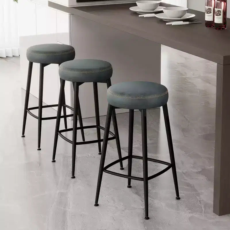 Lot de 2 tabourets de bar Dyonery, hauteur 66,8 cm, tabourets de bar pivotants de hauteur comptoir du milieu du siècle avec dossier, base en métal, similicuir - vert