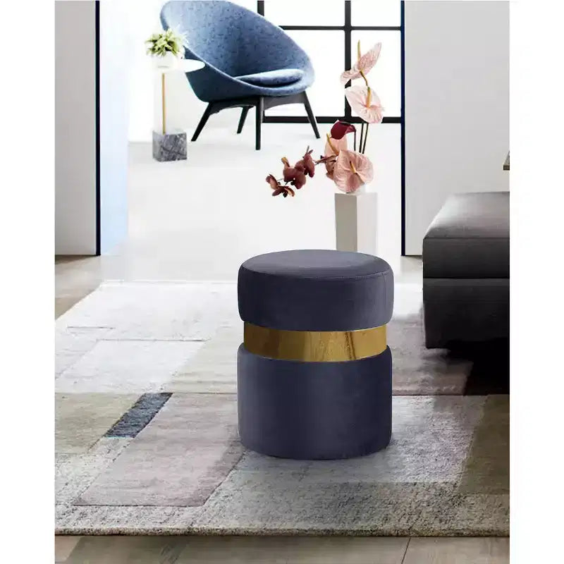 Meridian Furniture, Pouf/Tabouret en velours Hailey