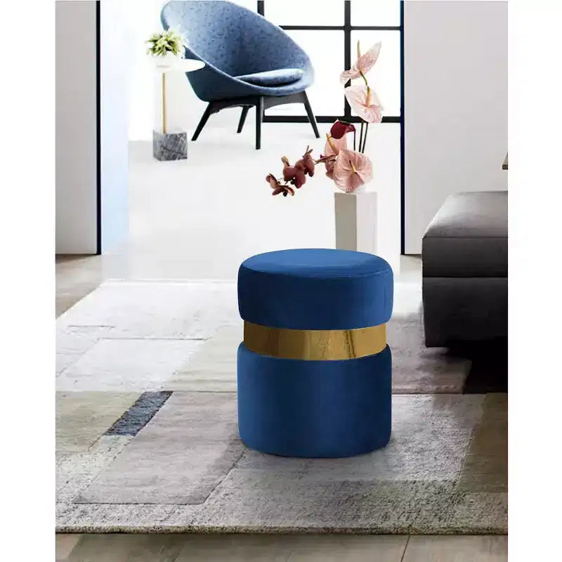Meridian Furniture, Pouf/Tabouret en velours Hailey