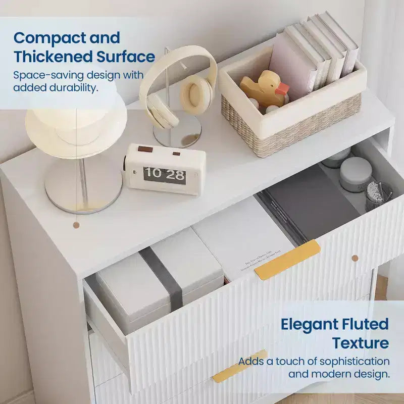 Commode 4 tiroirs pour chambre à coucher, commode en bois de 80 cm de large avec poignées dorées, organisateur de rangement, commode de placard pour chambre à coucher ou couloir