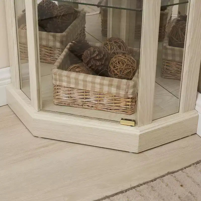 Meuble d'angle Okak, Vitrine d'angle avec portes et étagères en verre, Vitrine d'exposition d'angle pour salon