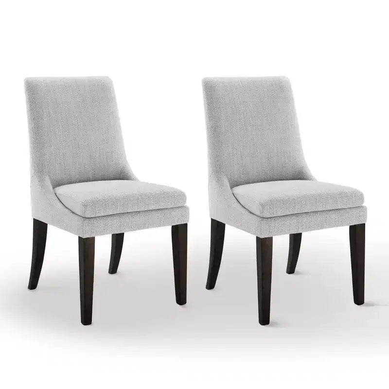 Chaise de salle à manger tapissée Spruce&Spring avec coussin d'assise double épaisseur et pieds en bois