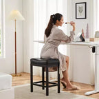 Lot de 2 tabourets de bar rembourrés pivotants et réglables en hauteur Okak avec repose-pieds, chaises de comptoir sans accoudoirs en cuir PU pour salles à manger