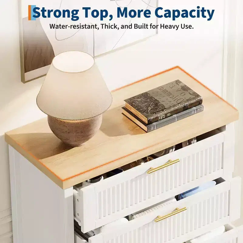 Commode à 5 tiroirs pour chambre à coucher, commode en bois de 114 cm de haut avec poignées en métal, table de chevet étroite, organiseur de rangement de vêtements cannelé