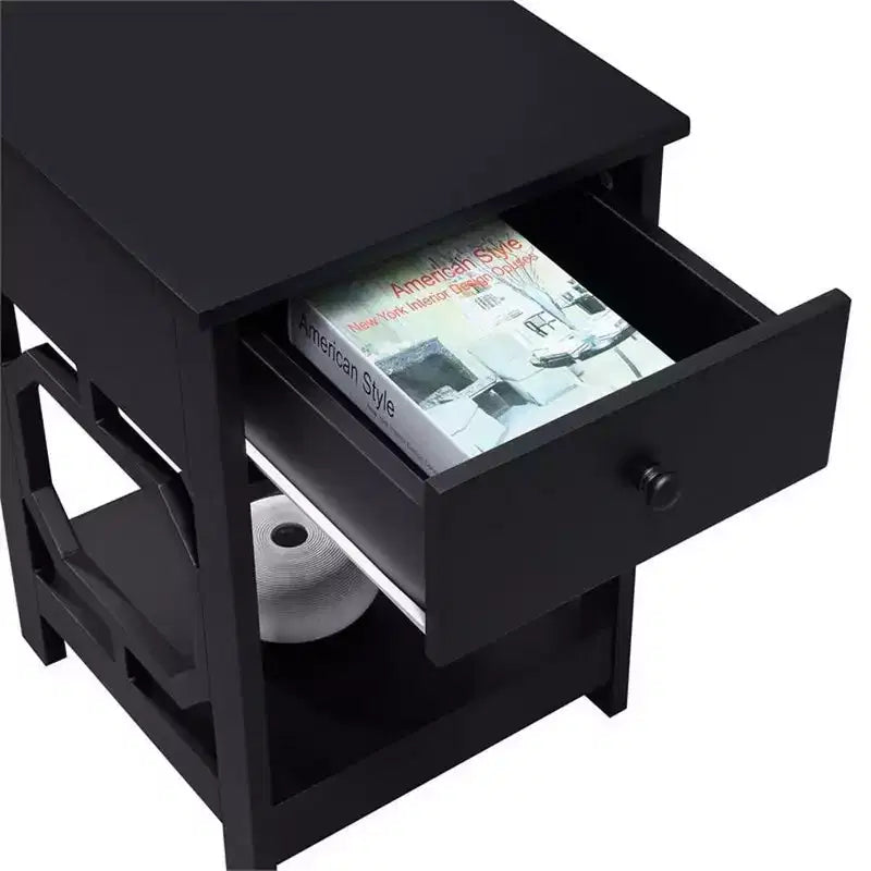 Table d'appoint HomeStock Belmont à 1 tiroir avec motif latéral octogonal, deux étagères et un tiroir coulissant, table d'appoint élégante pour le rangement de la chambre