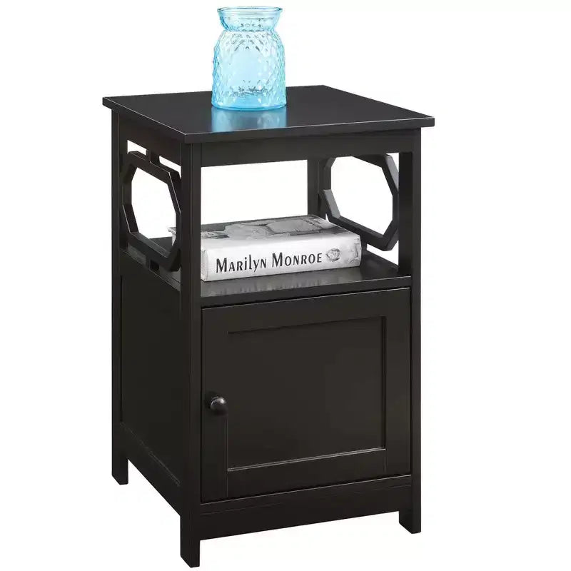 Table d'appoint Belmont HomeStock avec armoire et deux étagères, design octogonal, espace de rangement dissimulé pour magazines et appareils électroniques dans le salon
