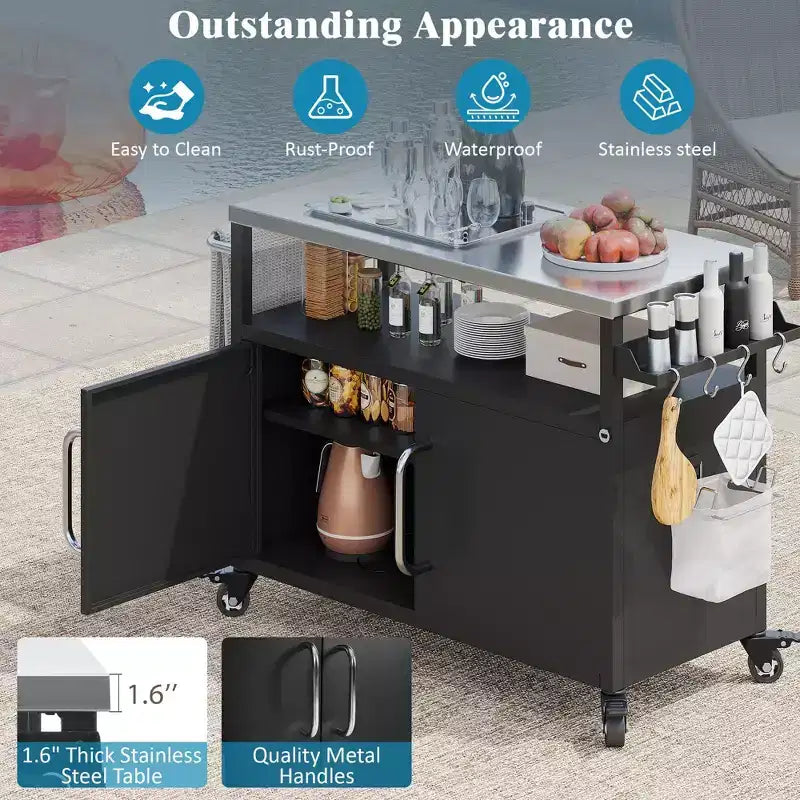 Îlot de cuisine d'extérieur de 138,4 cm avec plateau en acier inoxydable, chariot de bar d'extérieur avec 4 roulettes verrouillables pour barbecue extérieur