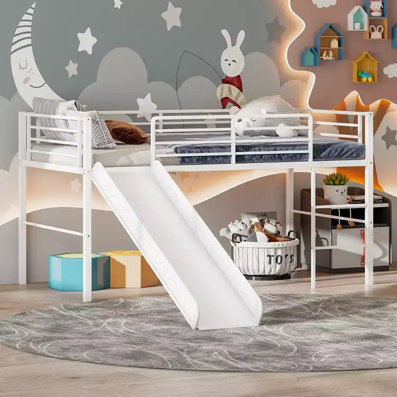 Lit mezzanine double en métal Costway avec toboggan, barrières de sécurité, échelle intégrée et cadre de lit bas