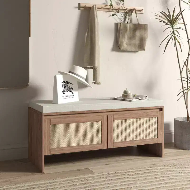 Banc à chaussures TUYOHW en rotin PP style bohème avec coussin, banc d'entrée en bois robuste pour s'asseoir et ranger, organiseur de chaussures à 2 portes