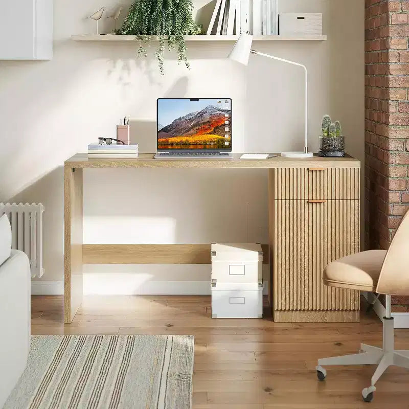 Bureau de direction cannelé de 60 po avec tiroirs, bureau d'ordinateur moderne pour la maison avec armoire de rangement, poste de travail en bois pour le travail, l'étude, l'écriture, chêne