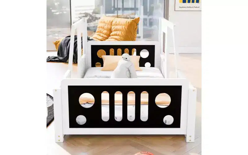 Lit de sol TUYOHW jumeau, Cadre de lit plateforme classique en forme de voiture avec roues décoratives et portes latérales, Lit enfant en bois de pin robuste, Lit pour tout-petits