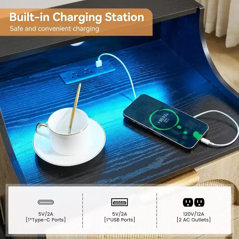 Table de chevet avec prises et ports USB - Table de nuit à éclairage couleur réglable, Table d'appoint en rotin avec 2 tiroirs de rangement