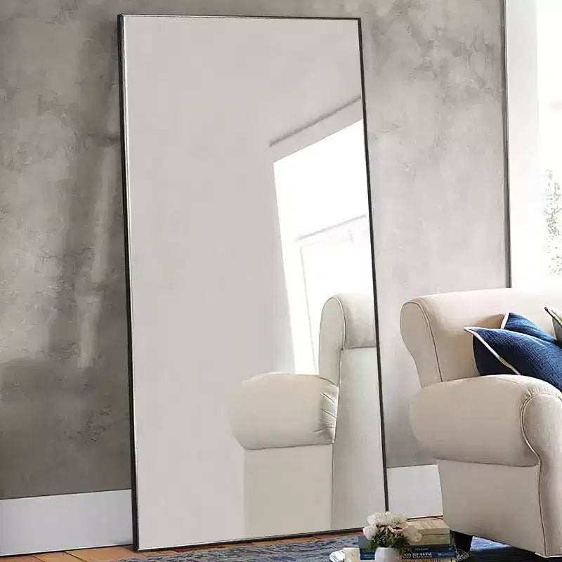 Grand miroir de sol Dovelina 71x32, cadre noir
