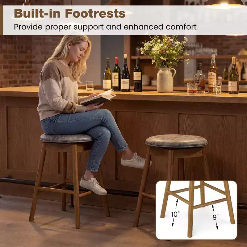 Lot de 4 tabourets de bar pivotants Costway 63,5 cm avec pieds en bois massif et repose-pieds