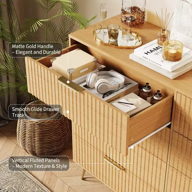 Commode moderne en bois avec 8 tiroirs cannelés, grand meuble de rangement avec poignées métalliques, commode de chambre anti-basculement pour chambre à coucher, salon, couloir