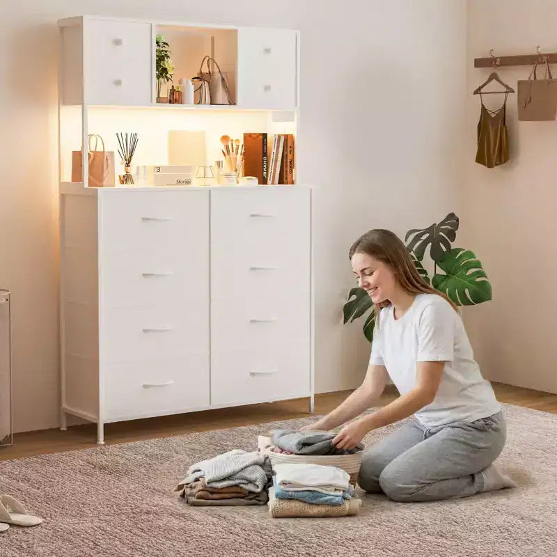 Commode de chambre, commode en tissu à 12 tiroirs avec éclairage, prise de courant et étagères ouvertes, plateau en bois et cadre métallique