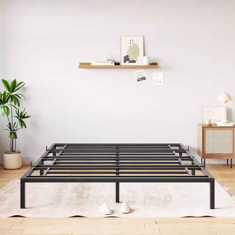 Cadre de lit double en métal - Plateforme robuste avec lattes en fer, capacité de 360 kg, pas besoin de sommier, rangement sous le lit