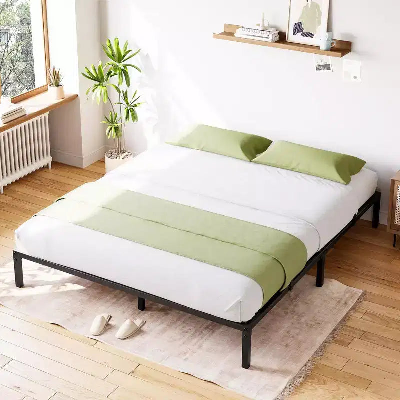 Cadre de lit double en métal - Plateforme robuste avec lattes en fer, capacité de 360 kg, pas besoin de sommier, rangement sous le lit