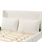 Lit plateforme rembourré Gonzalez GDFStudio avec 2 oreillers