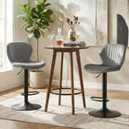 Lot de 2 ou 4 tabourets de bar Costway avec dossiers rembourrés en velours, sièges rembourrés, repose-pieds en métal, noir/gris + noir