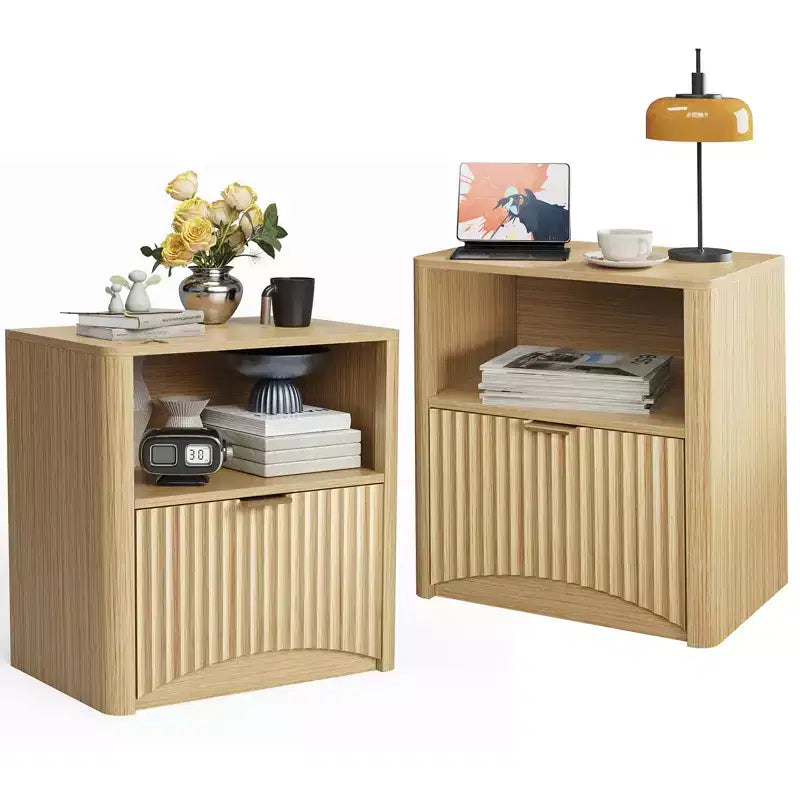 Design Cannelé | Table de Chevet en Chêne de 58 cm | Table de Chevet Moderne en Bois Imperméable avec Tiroir et Rangement | Meuble de Chambre à Coucher | Couleur Chêne Clair | Lot de 2