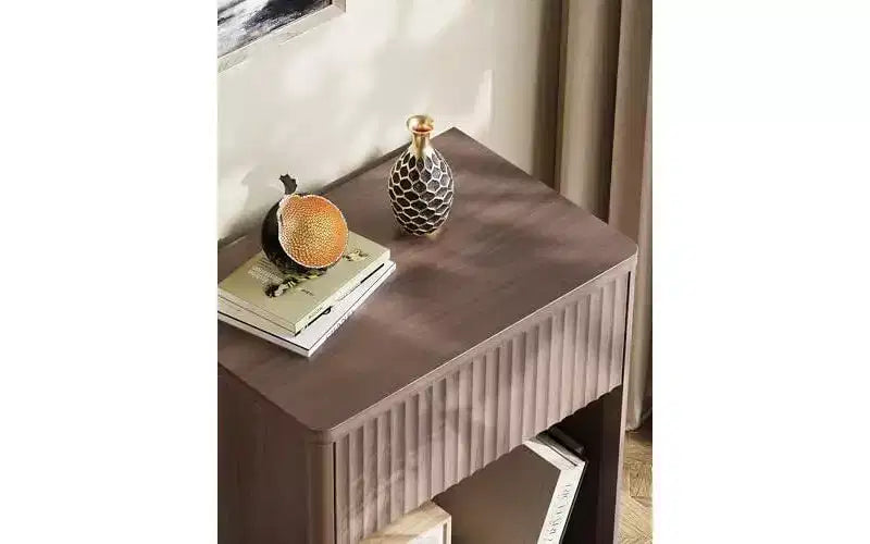 Table de chevet DEXYLLO, table de nuit en bois avec tiroir de rangement et étagère ouverte, table de chevet cannelée pour chambre à coucher, table de chevet de style Mid-Century
