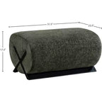 Pouf rembourré en tissu Akira Meridian Furniture