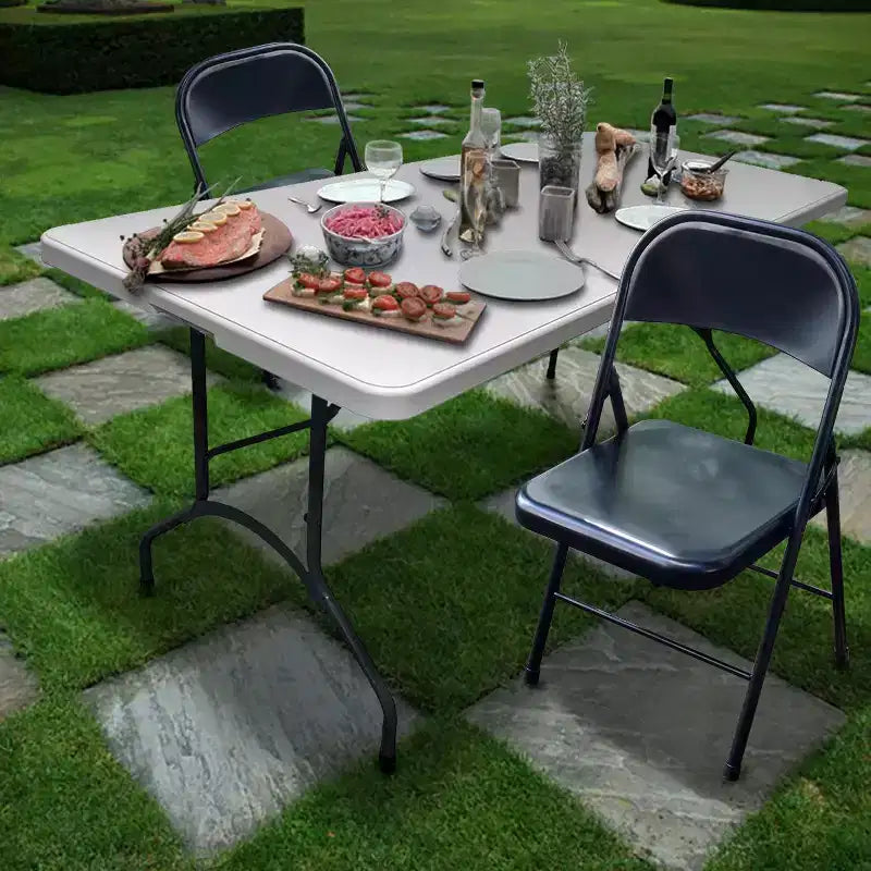 Chaise pliante Peakform noire rembourrée en vinyle de 29,52 pouces