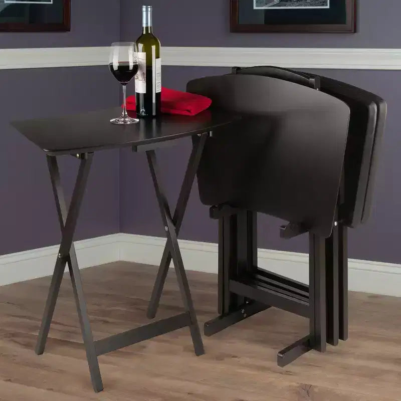 Table d'appoint en forme d'éventail Anila de 5 pièces - Winsome : Tables pliantes en bois massif, bords biseautés, étagère de rangement