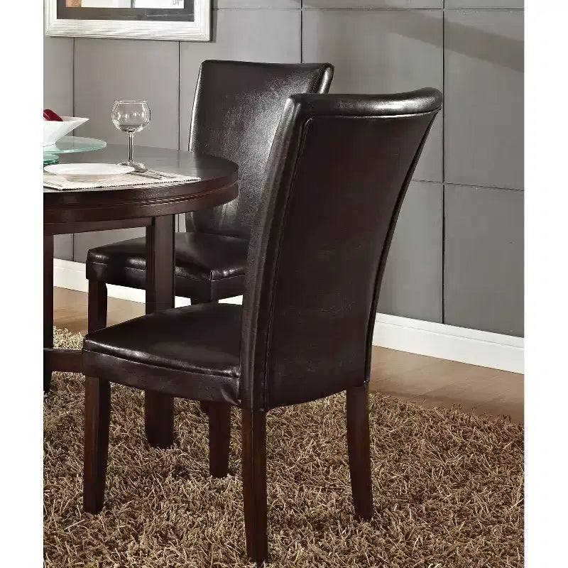 Lot de 2 chaises Talbot Parsons marron – Steve Silver : Rembourré, Aucun assemblage requis, Pieds en bois, Rembourrage en mousse