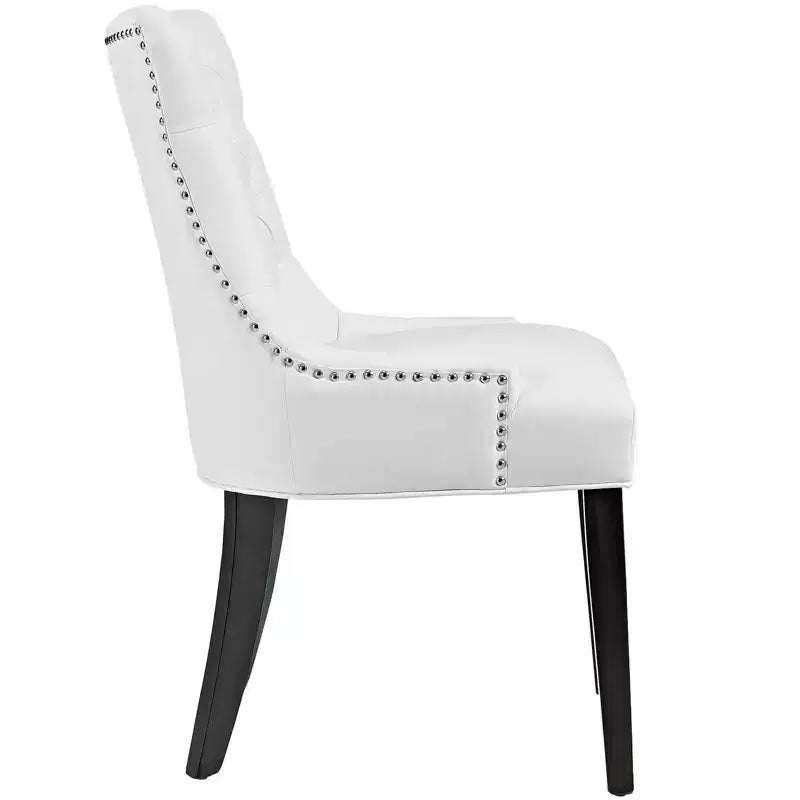 Lot de 2 chaises de salle à manger d'appoint Regent en vinyle blanc – Modway : capitonnée, garniture cloutée, rembourrée, pieds en bois