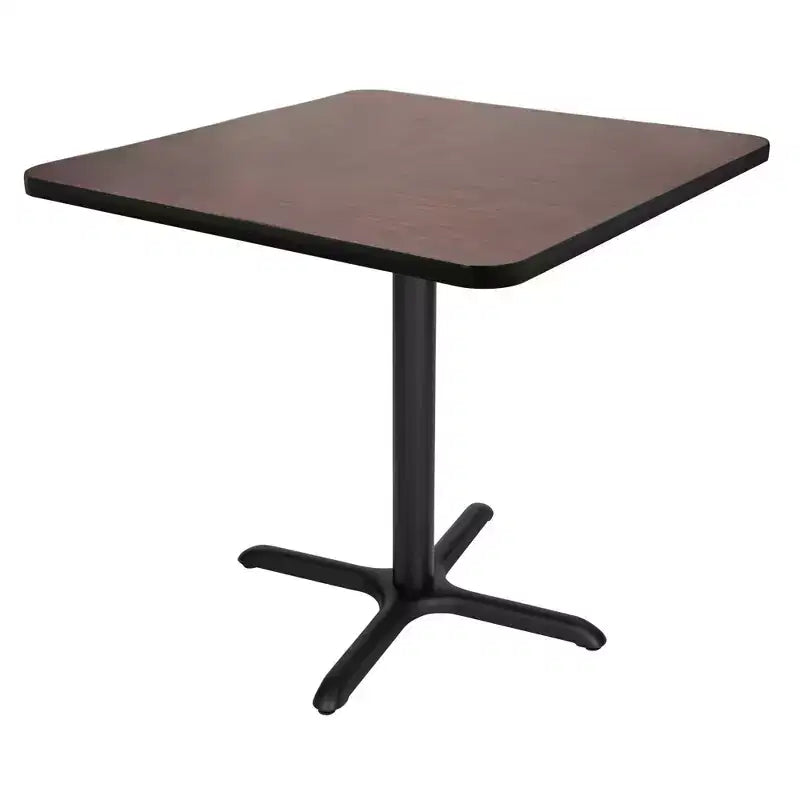 Table à dîner carrée de 36 po à noyau composite : Non extensible, style moderne - Hampden Furnishings