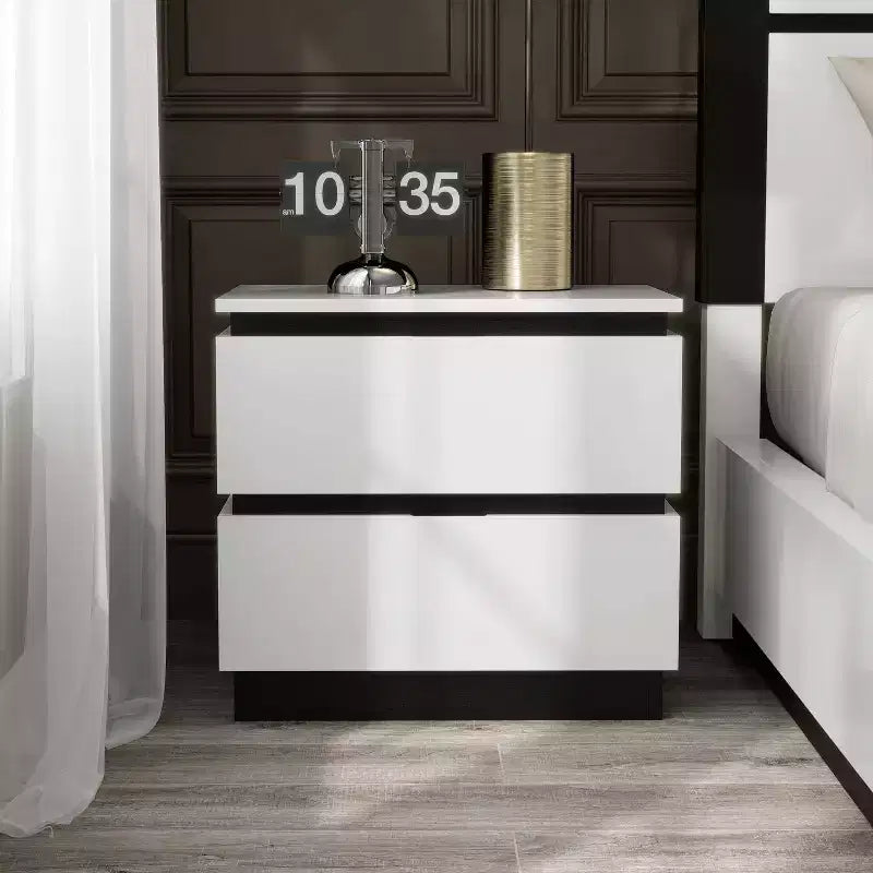 Table de chevet 2 tiroirs Pape avec ports USB Blanc/Gris métallique - miBasics