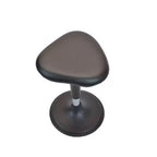 Chaise de bureau debout Wobble en vinyle noir - Uncaged Ergonomics