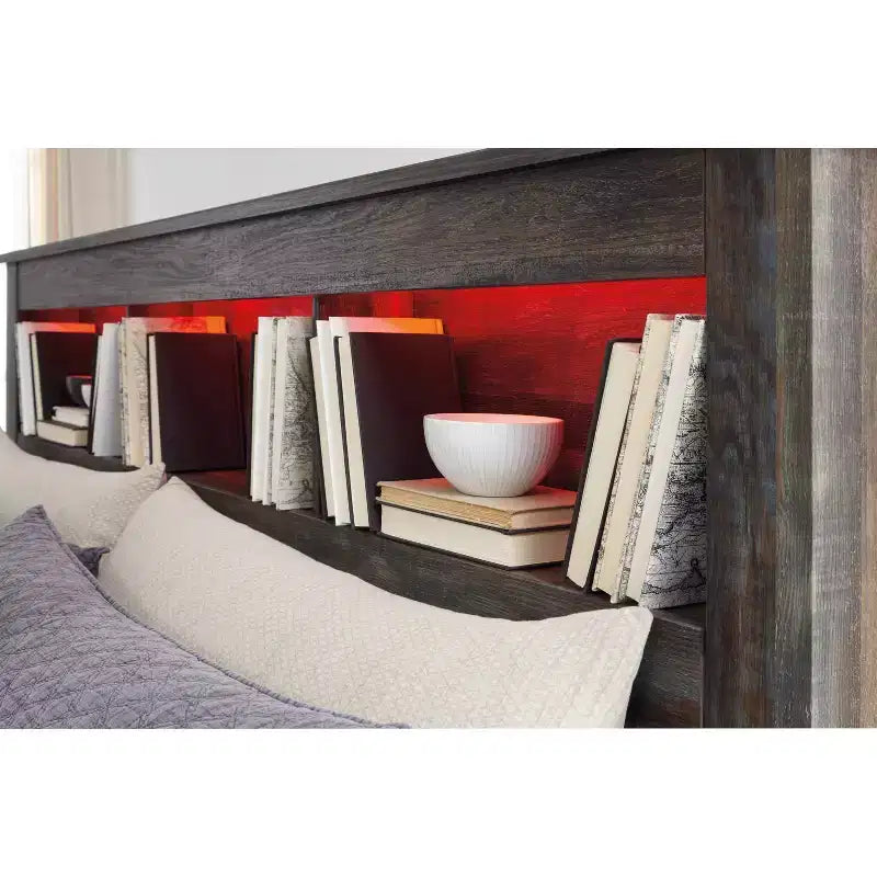 Tête de lit bibliothèque Drystan grand lit/très grand lit – Signature Design by Ashley : éclairage à DEL, fini rustique