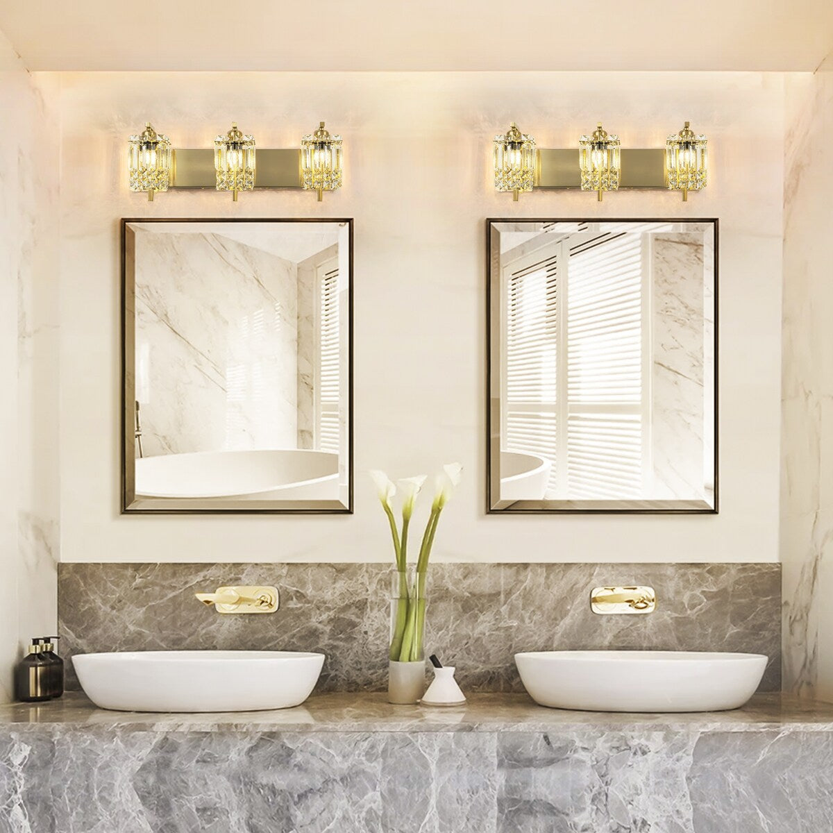 Appliques murales en cristal à 3 lumières pour salle de bain, style moderne et glamour