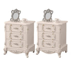 Table de chevet traditionnelle en bois blanc sculpté à 3 tiroirs