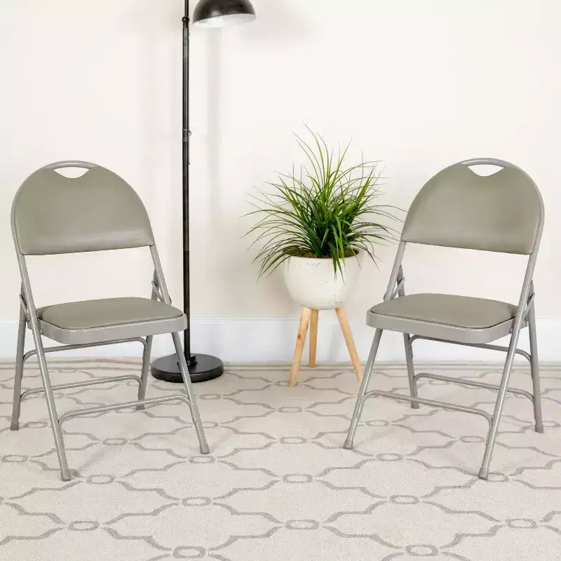 Lot de 2 chaises pliantes HERCULES de la série Extra Large Ultra-Premium à triple entretoise en métal avec poignée de transport facile Flash Furniture