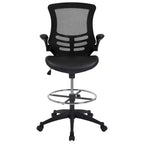 Chaise de dessinateur ergonomique Emma and Oliver Mid-Back Mesh avec repose-pieds et accoudoirs relevables