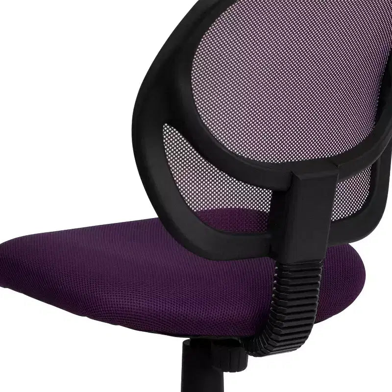 Fauteuil de bureau ergonomique Emma et Oliver à dossier incurvé en maille et pivotant