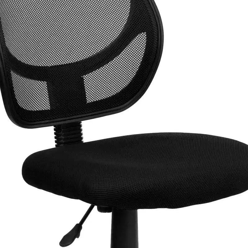 Fauteuil de bureau ergonomique Emma et Oliver à dossier incurvé en maille et pivotant